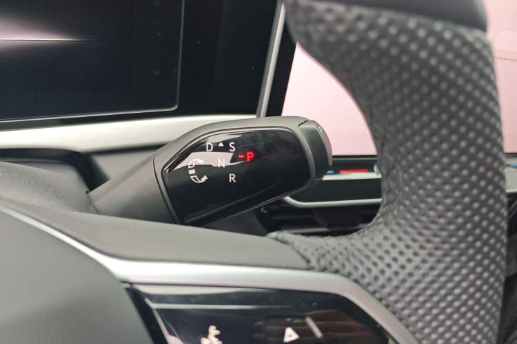 Used Volkswagen Passat 2025 Pro 380TSI Dragon Supreme Edition