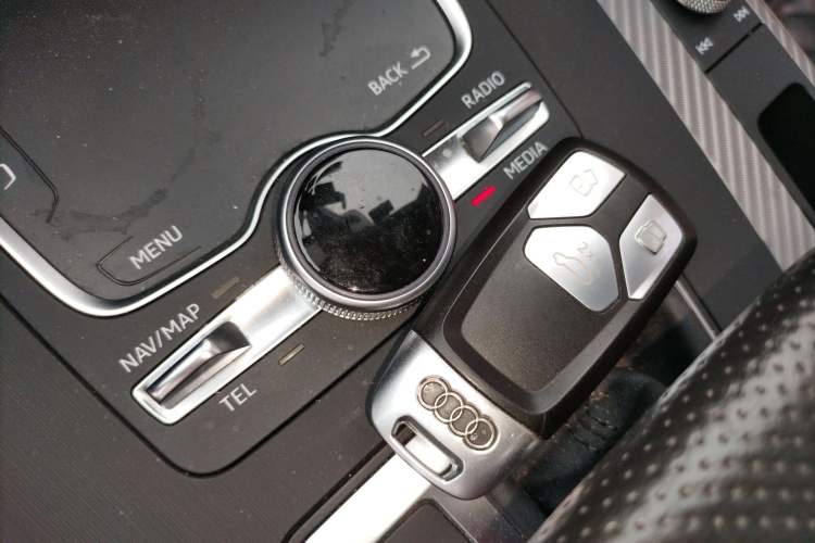 Used Audi Q5L 2020 45 TFSI Prestige Fashion Model
