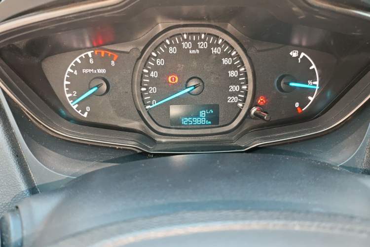 Used Ford Escort 2015 1.5L Manual Comfort Model
