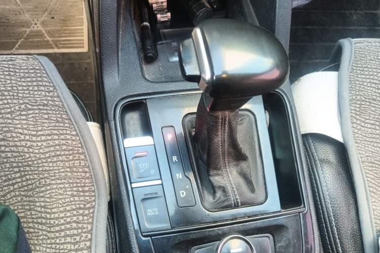 Used Qoros 5 2016 1.6T Automatic Elite Model
