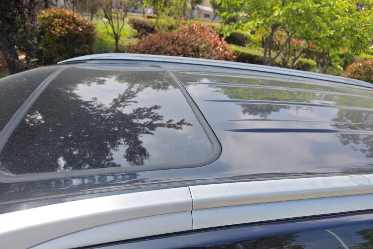 Used Dongfeng Fengon 580 2016 Revised Version 1.5T CVT Luxury Edition Roof