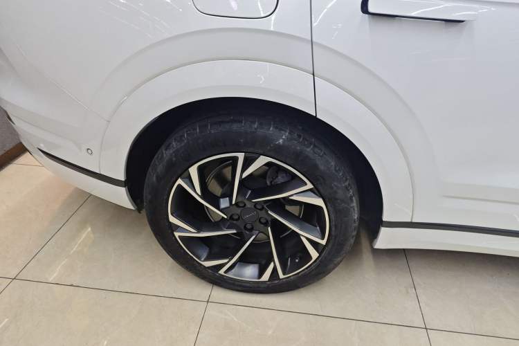 Used Lynk & Co 09 EM-P 2021 2.0T PHEV Halo Six-Seater