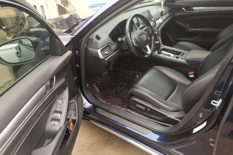 Used Honda Inspire 2019 260TURBO Elegant Edition China VI Emission Standard Driver Seat