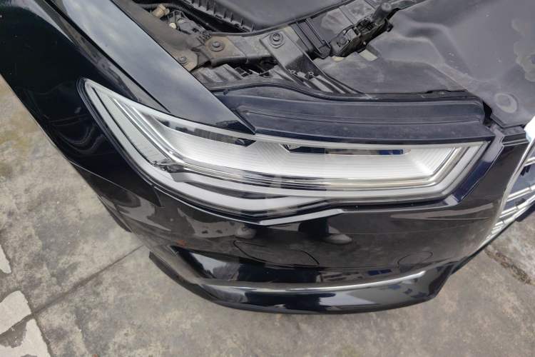 Used Audi A6L 2018 30th Anniversary Edition 35 TFSI Fashion Model
