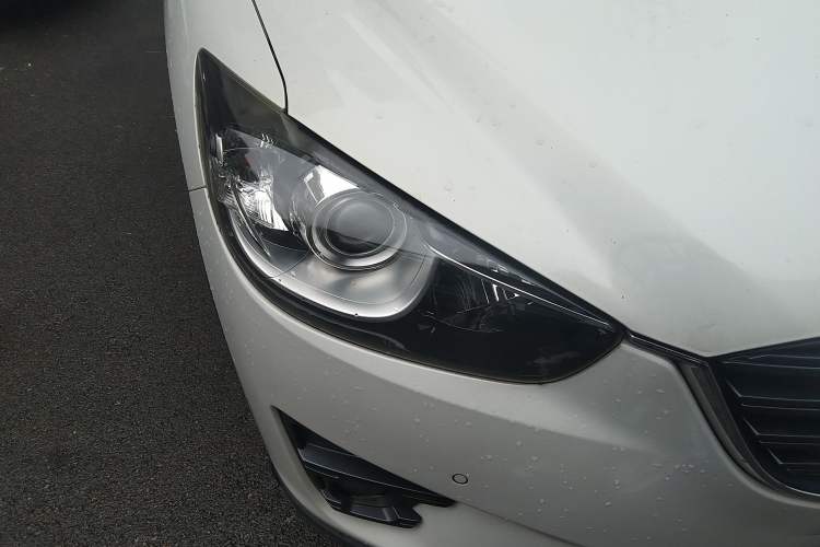 Used Mazda CX-5 2015 2.0L Automatic Two-Wheel Drive Urban Version Right Front Headlight