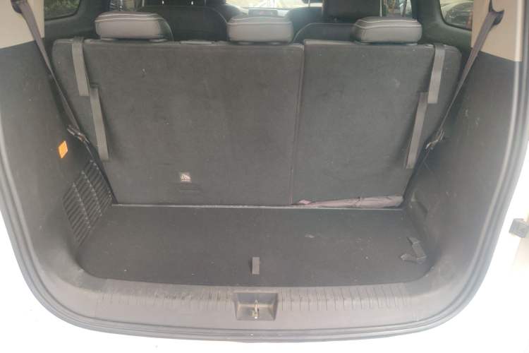 Used SAIC MAXUS EUNIQ 5 