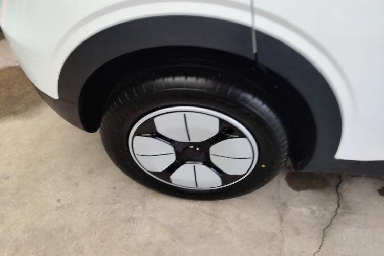 Used Geely Galaxy Geome 2025 310km Youth Edition