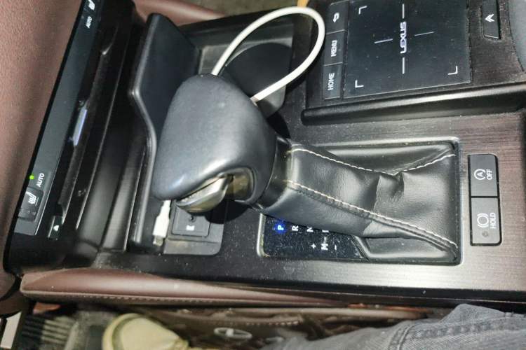 Used Lexus ES 2020 200 Excellence Edition