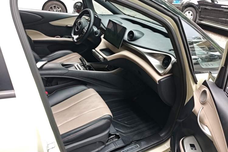 Used BYD Dolphin 2023 420 km Free Version