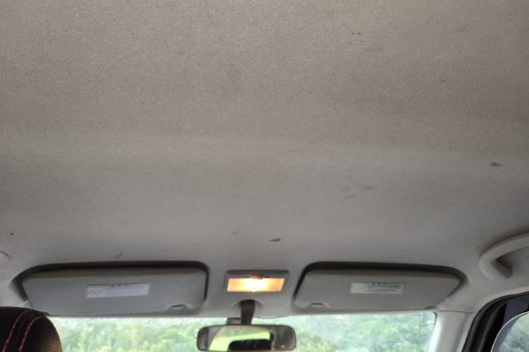 Used Suzuki Swift 2016 1.5L Automatic Fashionable Coolplay Edition
