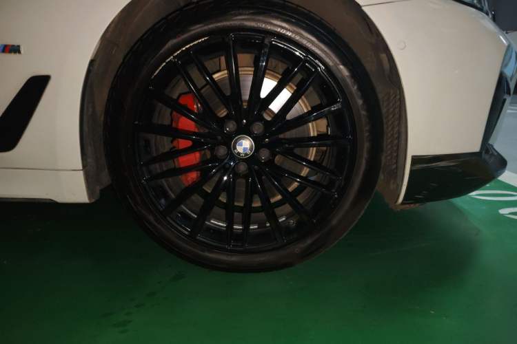 Used BMW 5 Series 2021 530Li Leading Model M Sport Package
