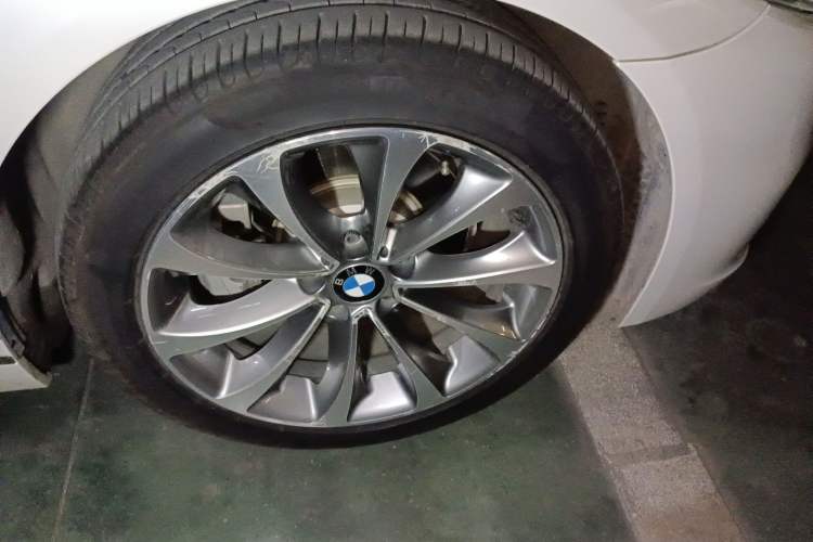 Used BMW 5 Series 2017 525Li Leading Model