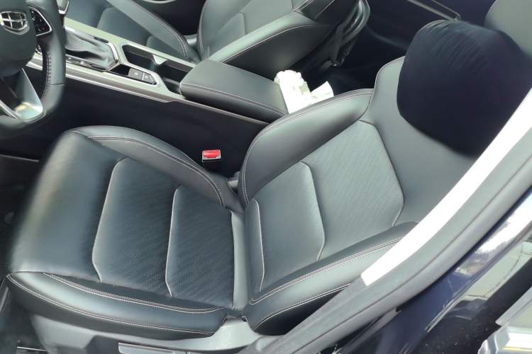 Used Geely Auto Emgrand 2022 4th Generation 1.5L CVT Luxury Model
