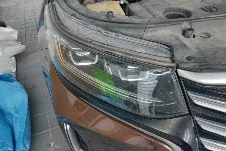 Used CHANGAN CS95 2019 2.0T Four-Wheel Drive Prestige Version