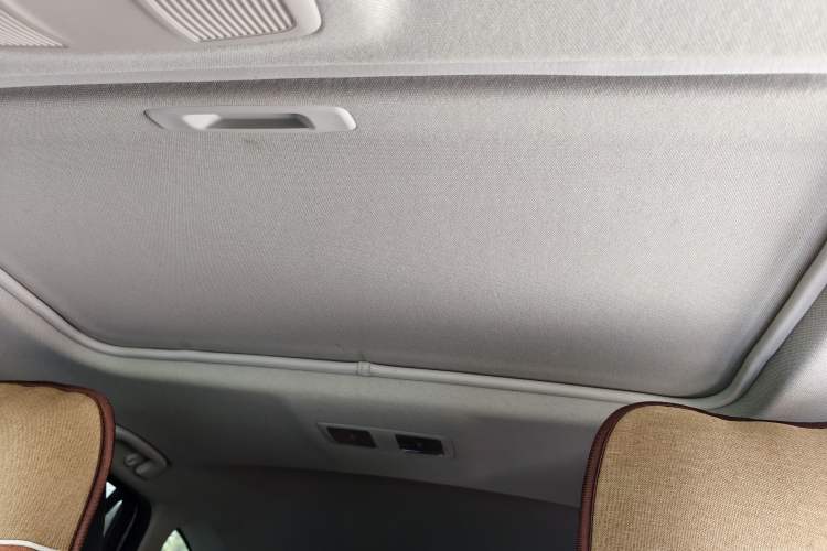 Used Mazda CX-5 2015 2.5L Automatic 4x4 Flagship Model Headliner