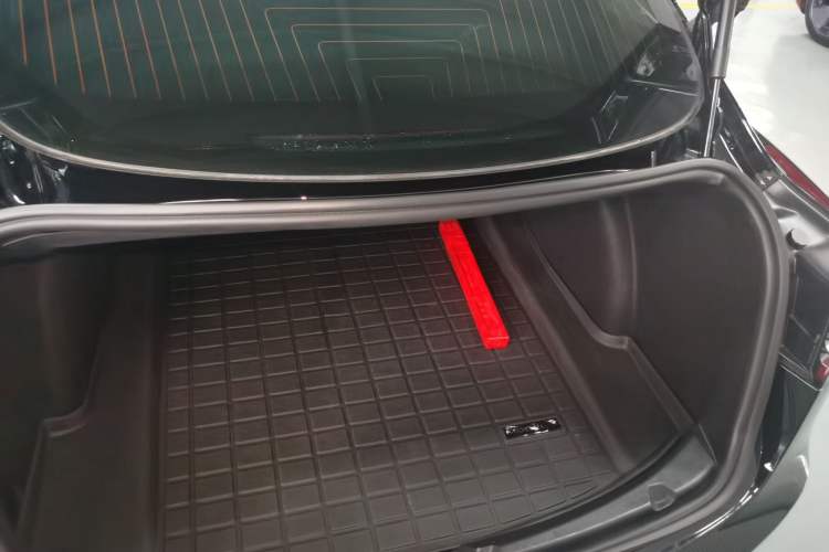 Used Tesla Model 3 2019 Standard Range Rear-Drive Upgraded Version