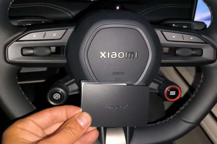Used Xiaomi Auto SU7 2024 Four-Wheel Drive Ultra-Long Range Advanced Intelligent Driving Max Edition
