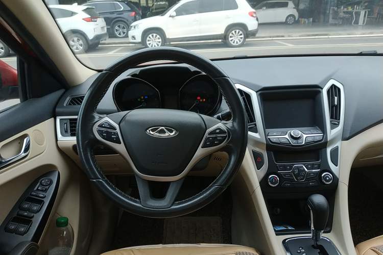 Used Chery Arrizo 7 2015 1.6L CVT ZhiXiang Edition
