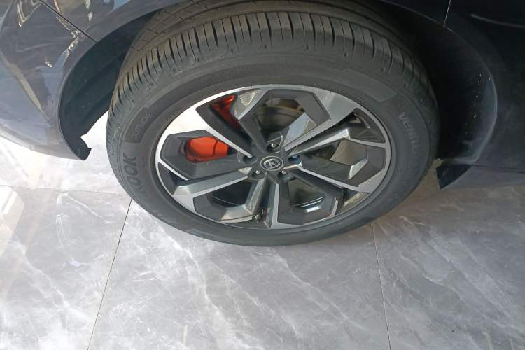 Used Changan UNI-K iDD 2022 Blue Whale iDD 130km 1.5T Excellence Model
