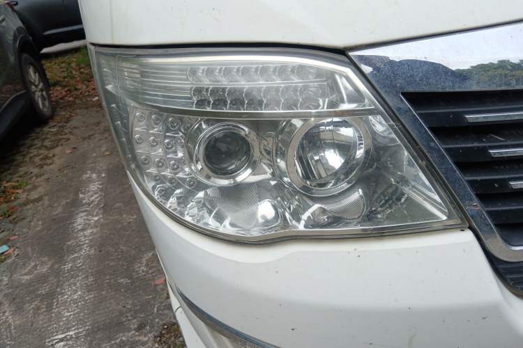 Used King Long Golden Way 2018 2.0L Business Series 4G20