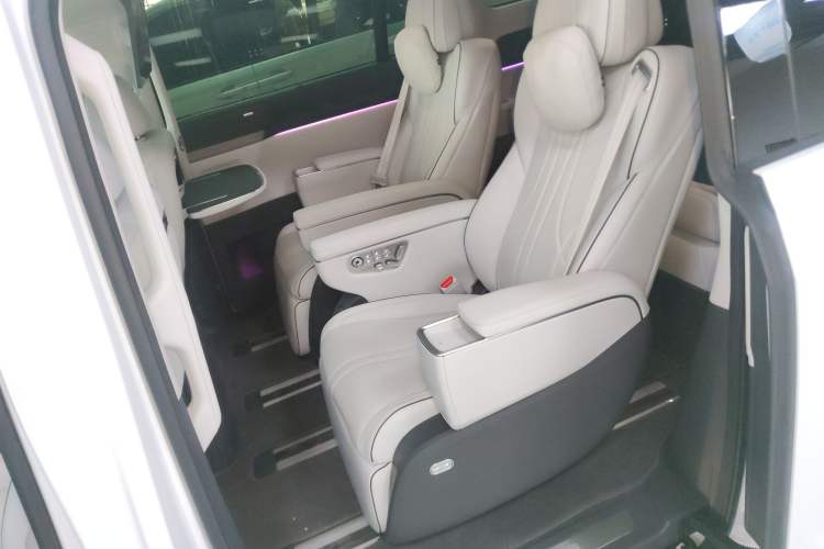 Used XPeng X9 2025 650 Long-Range Max