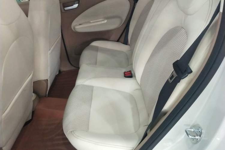 Used Wuling Hongguang MINIEV 2025 Four-Door Version Zhenxiang+ Edition Left Rear Seat