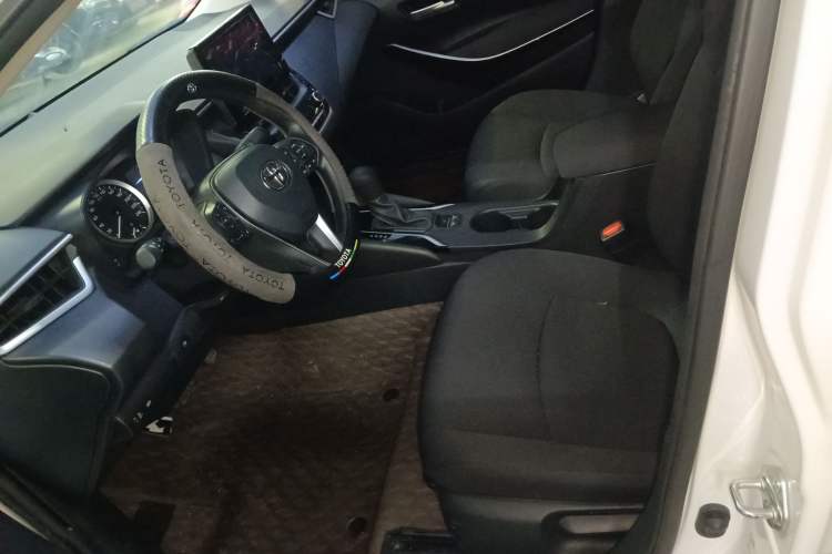 Used Toyota Corolla 2022 Dual-Motor 1.8L E-CVT Pioneer Edition
