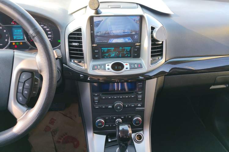 Used Chevrolet Captiva 2017 2.4L 4x4 Flagship Edition 7-Seater