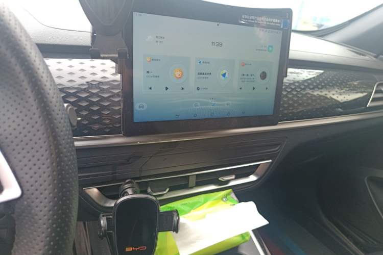 Used BYD Qin PLUS 2023 EV 510KM Travel Edition
