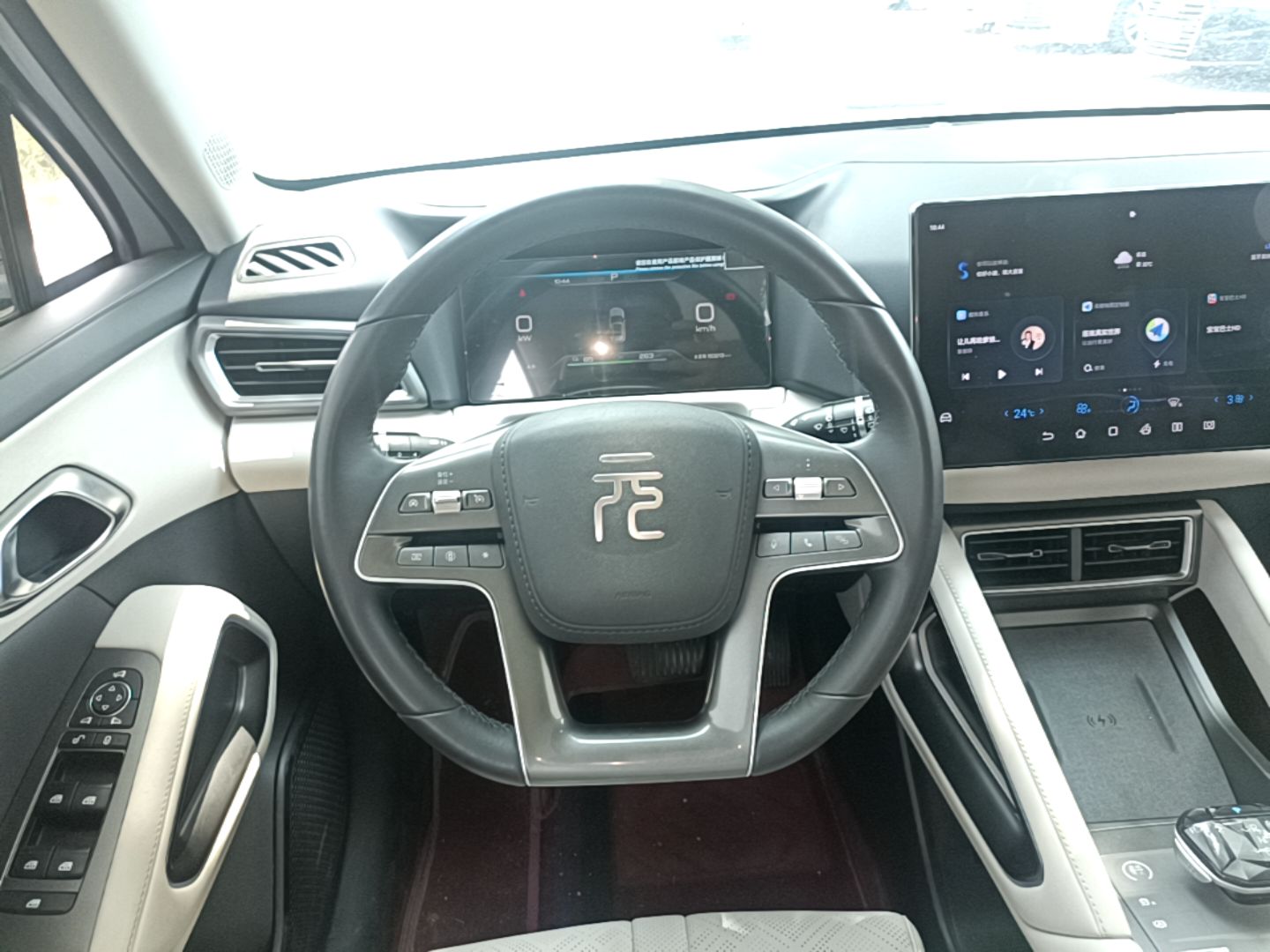 BYD Yuan UP 2024 401KM Beyond Edition — снимка 13