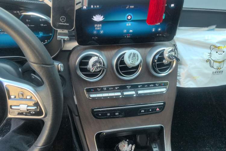 Used Mercedes-Benz GLC 2022 Second Facelift GLC 260 L 4MATIC Luxury Edition
