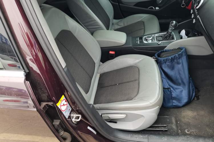 Used Audi A3 2018 30th Anniversary Edition Sportback 35 TFSI Fashion Model
