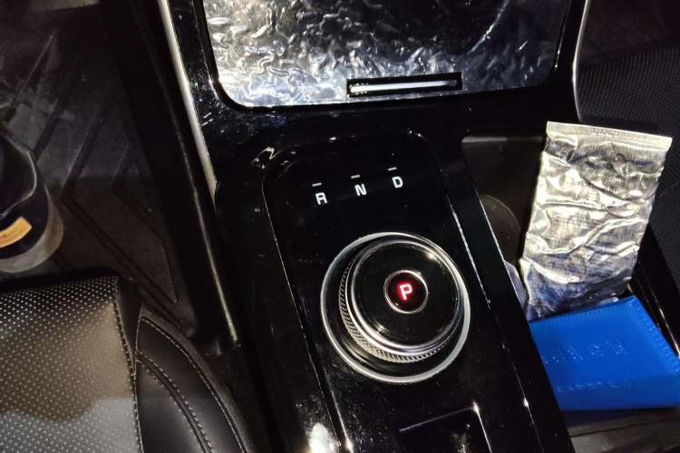 Used Kia K5 2020 380T GT-Line Prestige Tech Edition Gear Lever