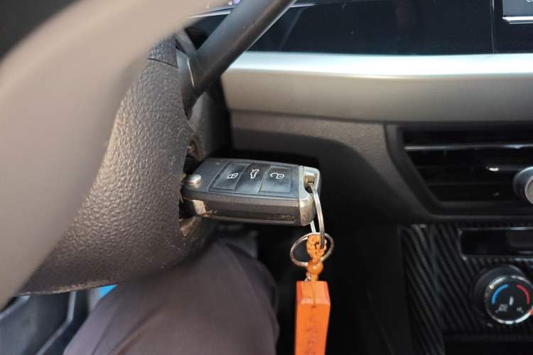 Used Volkswagen Lavida 2019 1.5L Automatic Vision Edition China VI Standard Vehicle Key