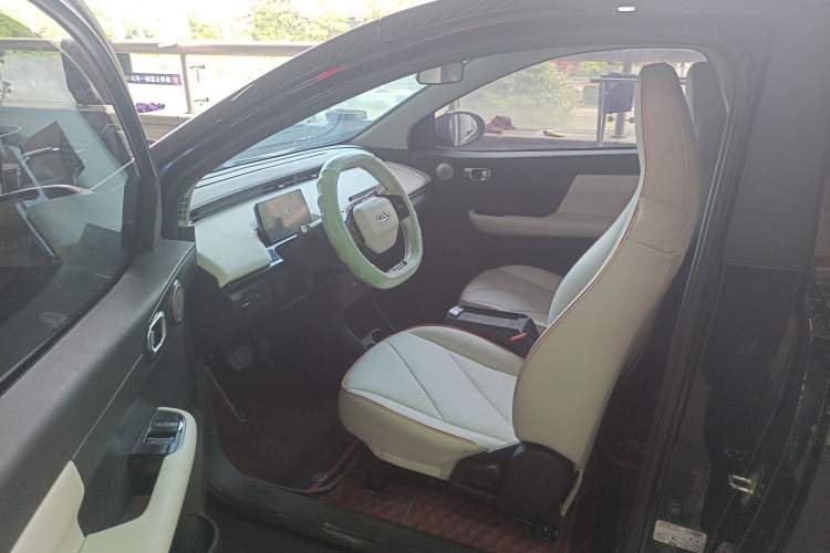 Used Chery QQ Little Ant 2024 Facelifted 321km Beloved Edition Driver Seat