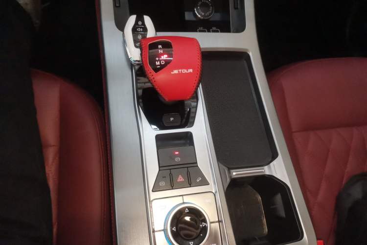 Used JETOUR X70 PLUS 2024 Champion Edition 1.5T DCT Champion PRO 7-Seater
