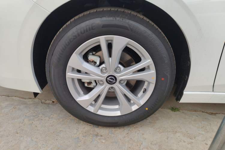 Used Nissan Sylphy 2026 1.6L CVT Comfort Edition Left Front Wheel Hub