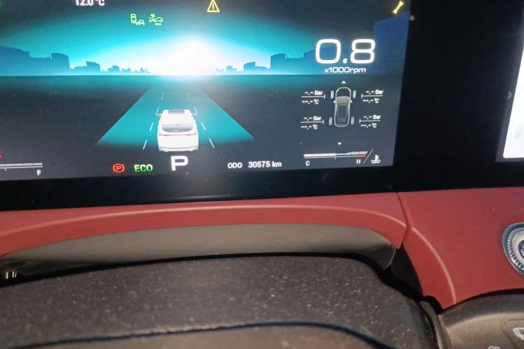 Used JETOUR X70 PRO 2023 1.6T DCT Enjoy MAX 7-Seater