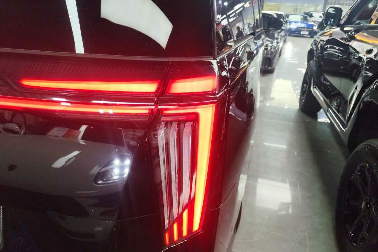 Used GAC Trumpchi E9 2025 E9 Superfast Charging – Master Series
