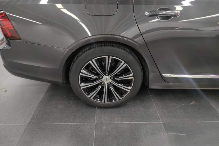 Used Volvo S90 2021 B5 Zhiyuan Luxury Edition
