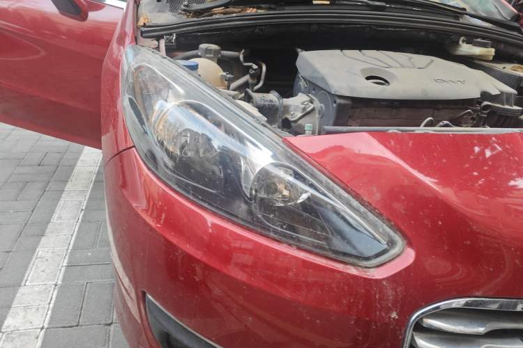 Used Peugeot 308 2014 Enjoy Edition Classic 1.6L Automatic Premium Model
