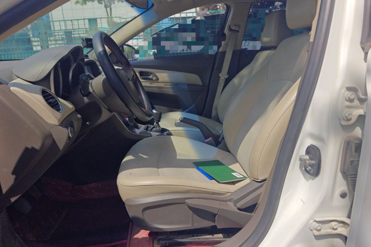 Used Chevrolet Cruze 2015 1.5L Classic SE MT