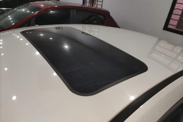 Used Bestune B50 2016 1.6L manual Comfort trim level