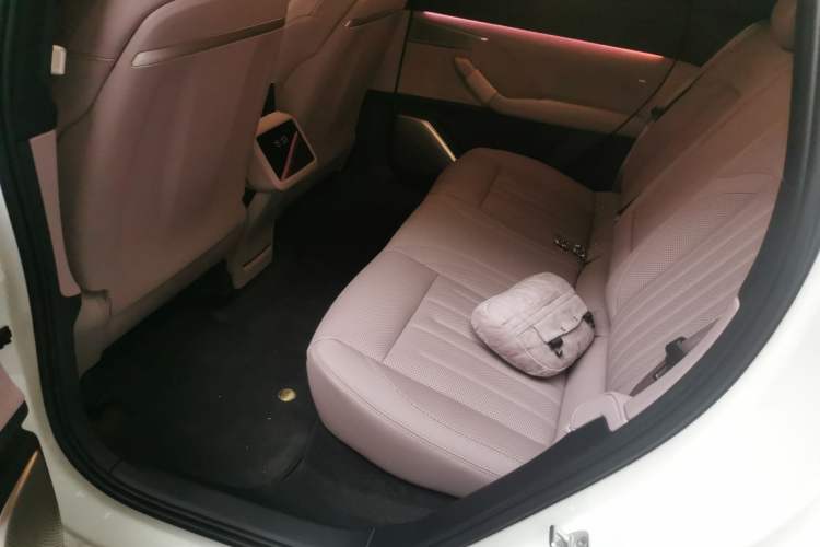 Used ONVO L60 2025 Model—60 kWh Rear-Wheel-Drive Version