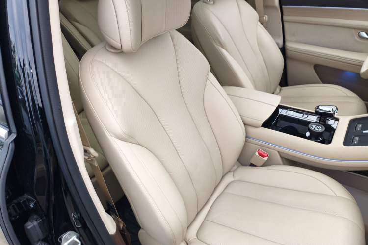 Used Hima AITO M7 2024 1.5T Intelligent Driving 4WD Ultra Version 6 Seats