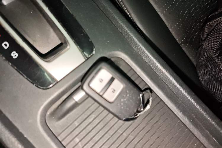 Used Honda Jade 2016 1.8L CVT Luxury Edition 5-seater
