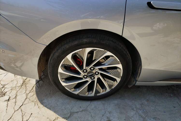 Used Lincoln Z 2024 2.0T Two-Wheel Drive Prestige Hybrid Version
