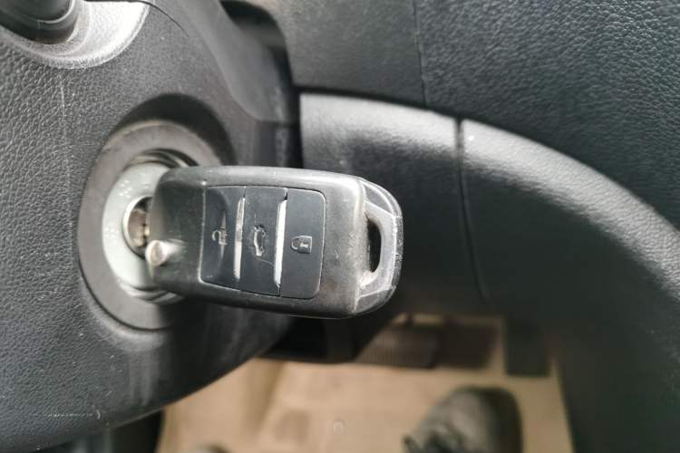 Used CHANGAN CS35 2015 1.6L Automatic Luxury Model China IV Standard Interior 1