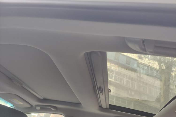 Used JAC Refine S5 2015 1.5T Automatic Luxury Model
