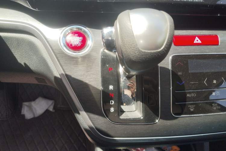 Used Honda Elysion 2016 2.4L Supreme Edition